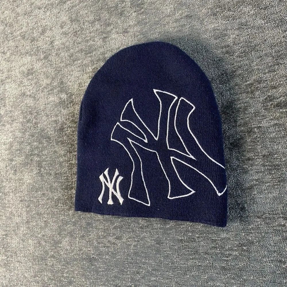 New York Yankees Beanie Double LogoNavy Blue & White Unisex RARE